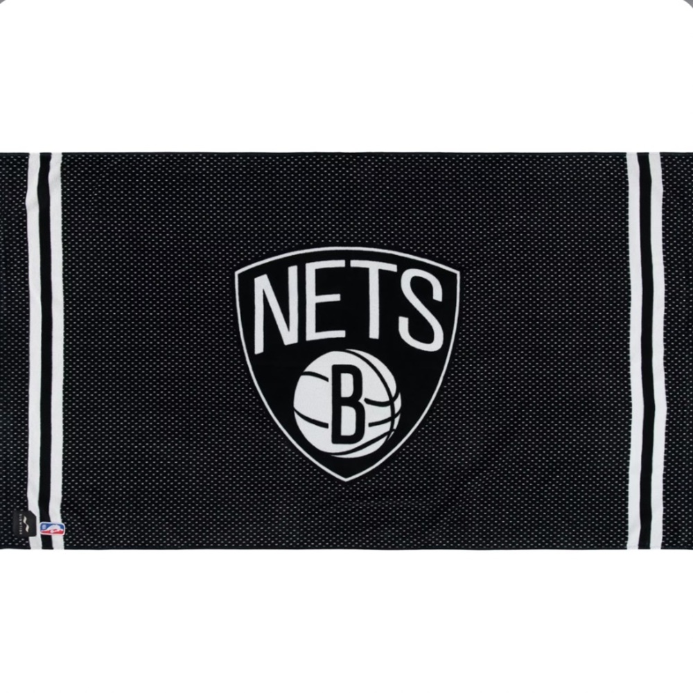 BROOKLYN NETS 💦 SLOWTIDE BEACH TOWEL NWT